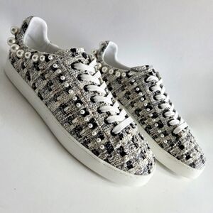 Stuart Weitzman Goldie Tweed & Leather Sneakers With Pearls, White & Gray Sz 9.5